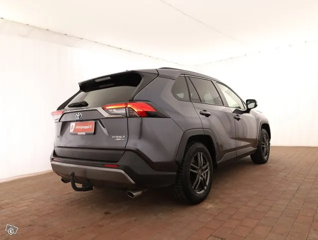 Toyota RAV4 2,5 Hybrid AWD-i Active - Vetokoukku, Lohkolämmi Image 2