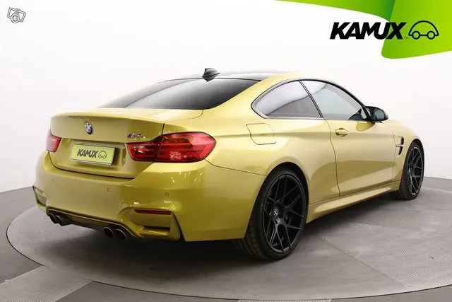 BMW M4 F82 Coupe DCT A / Suomi-auto / Juuri huollettu / Hyvä Image 7